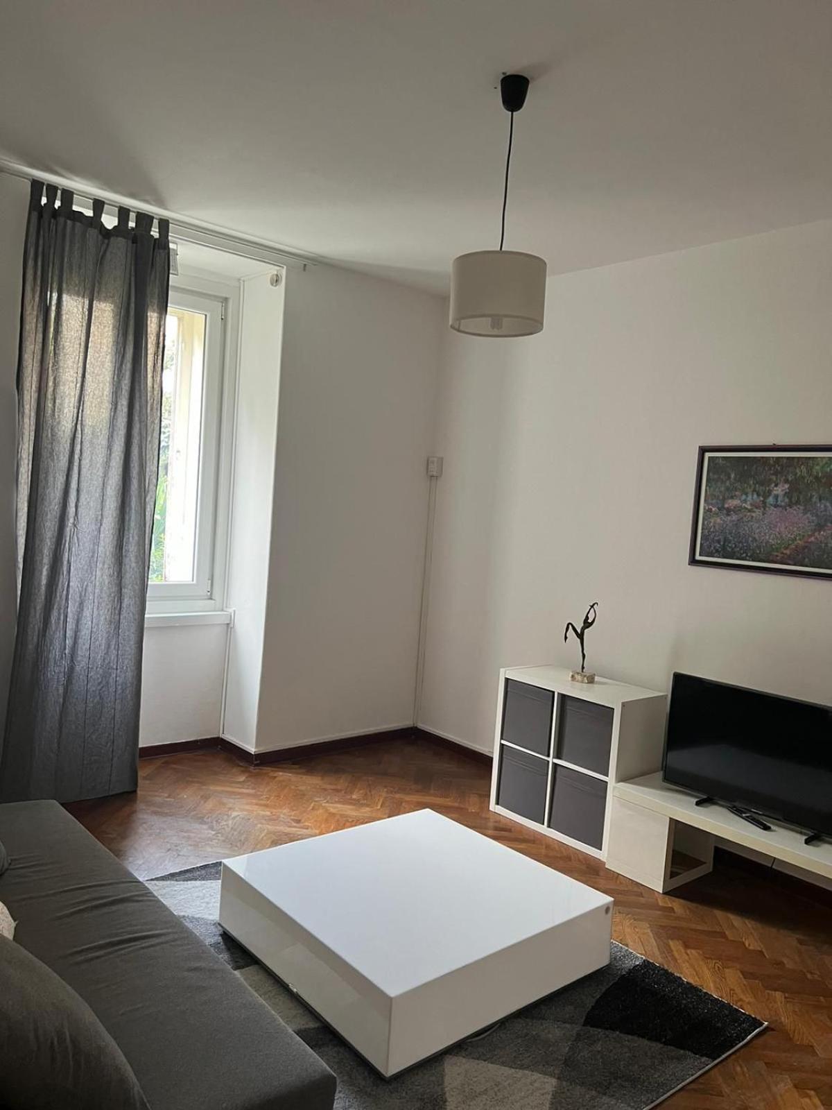 Casa Alice A 2 Passi Dal Centro 55 Mt 2 Lägenhet Trieste Exteriör bild