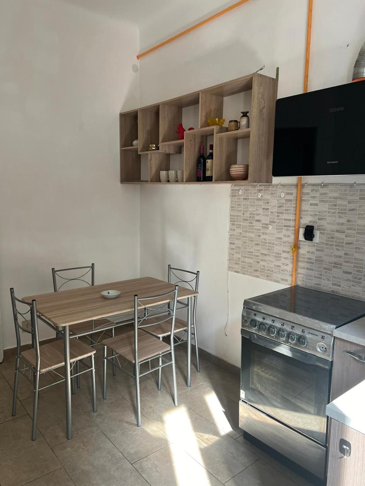 Casa Alice A 2 Passi Dal Centro 55 Mt 2 Lägenhet Trieste Exteriör bild